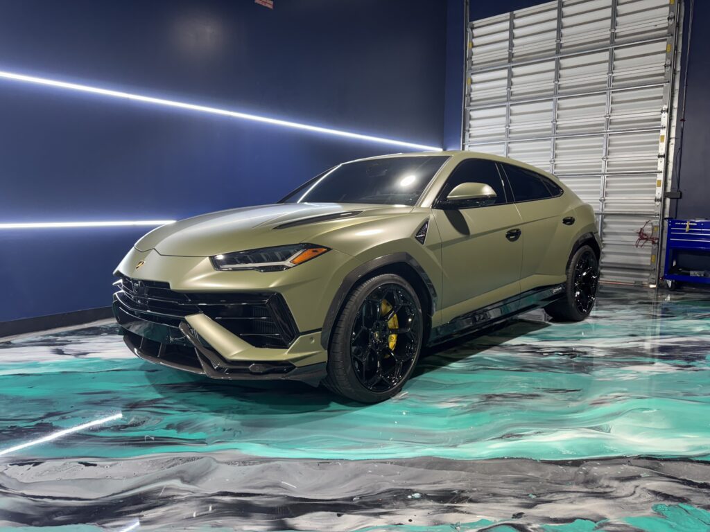 Lamborghini Urus Matte Green PPF